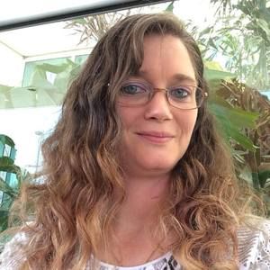 Meet your Posher, Alyson